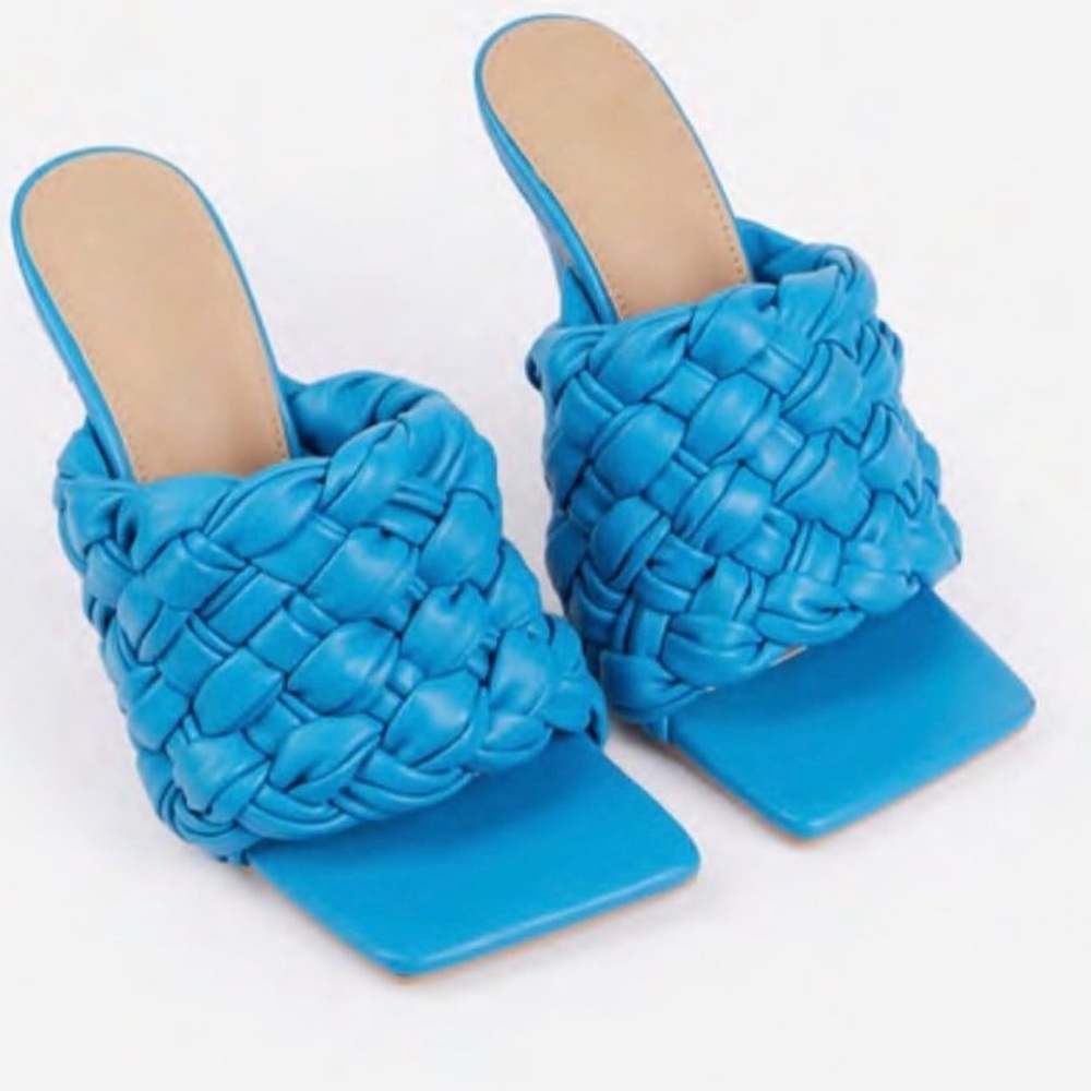 Women heels